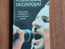 Klasikinio roko grupės - " Kolonėlių degintojai ".
