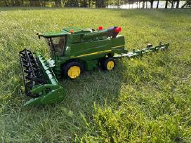 Kombainas John Deere Bruder
