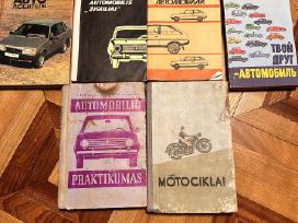 Knygos apie senovinius automobilius