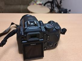 Fuji S9600