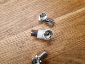 TV antenos kabelio 90 kampai ir dvišakis