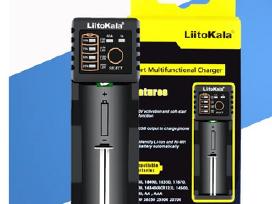 Liitokala Lii100, Lii100c ikroviklis pakrovejas