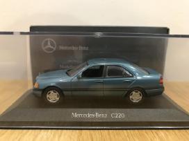 Mercedes-benz C220 (W202)