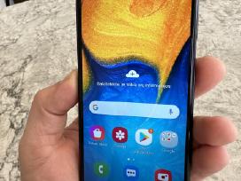 Samsung A20e, pilnai veikia