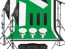 Naujas fotostudijos rinkinys su fonais ir softbox