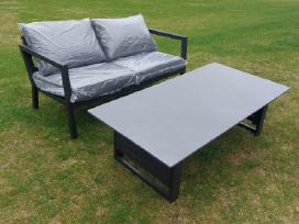 Aliuminis kampas,sofa. Aliuminiai foteliai. Stalas