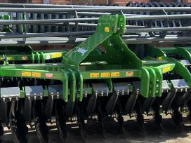 Skutikas 3m kaina