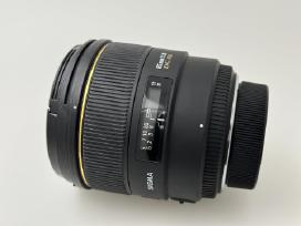 Nikon objektyvai