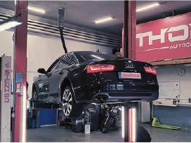 Patyręs auto mechanikas Kopenhagos mieste