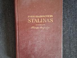 Knyga Stalino biografija