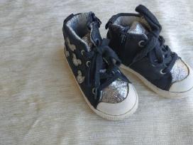 Zara Disney baby konversai