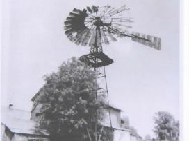 Vėjo turbina malūnas senovinis antikvarinis