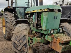 Traktorius John Deere 4455 Ardomas Dalimis