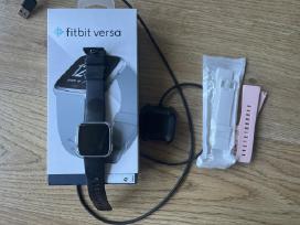 Gražus bei funkcionalus Fitbit Versa laikrodis