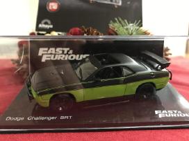 Dodge Challenger Srt