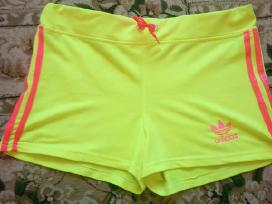 Sportiniai Adidas šortai