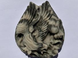 Jaspio pakabukas, Grifas, mineralas, akmuo.
