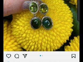750 pr auskarai su peridotais ir turmalinais.