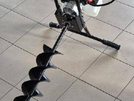 Benzininis žemės grąžtas Astor D800