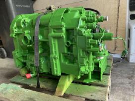 John Deere variklių ir pavarų dėžių remontas