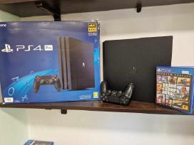 Sony Playstation 4 Pro 1tb + Gta V