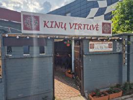Ieškome padavėjos ir pagalbininkės virtuvėje