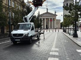 Bokštelio / keltuvo. 22m. Autobokštelio nuoma.
