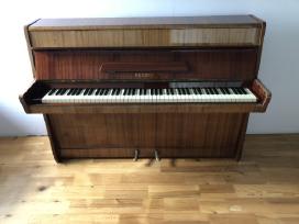 Pianinas Petrof