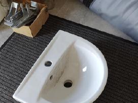 Vonios WC kriauklė maža