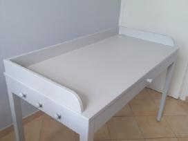 Parduodu 2 rašomus stalus