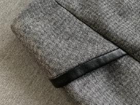Hugo Boss sijonas