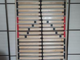 Viengules lovos groteles