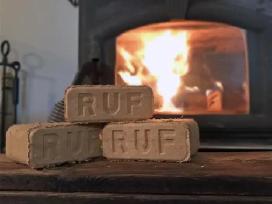 Ruf briketai, pini kay briketai
