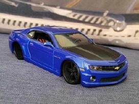 Chevrolet Camaro automodelis1:24