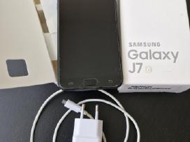 Telefonas Samsung J7