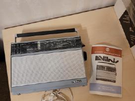 Tarybinis radio imtuvas Vilnis