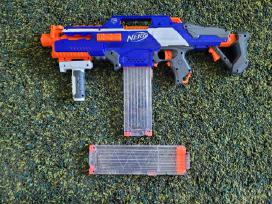 Nerf šautuvai, dėtuvės ir šoviniai