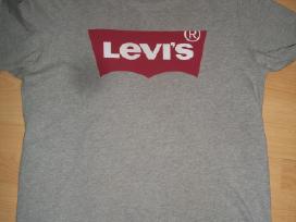 Levis Large