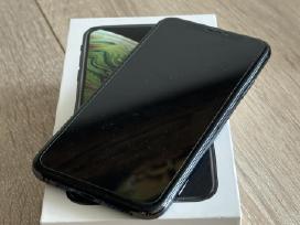 iPhone Xs
