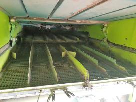 Kombainas Claas Dominator 106 ardomas dalimis
