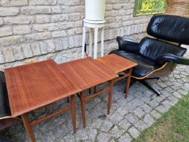 Vintažiniai mid century tikmedžio staliukai