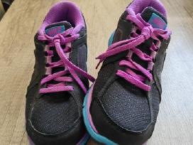 Nike bėgimo bateliai