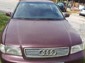 Automobilio Audi A4 pardavimas arba dalims