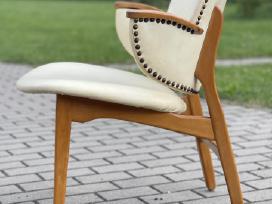 Mid century labai retas kreslas Winnie