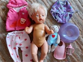 Baby born su plaukais