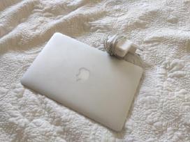 Apple MacBook air 11