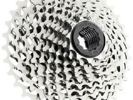 Kasetės: 11 speed (11-32t) / 9 speed (11-32t)
