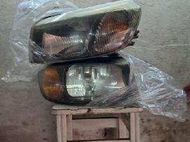 Mikroautobuso Ford tranzit priekines lempos