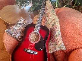 Tenson akustinė gitara su dėklu ir kitais priedais