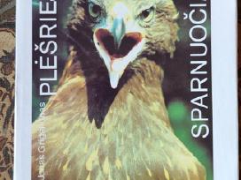 Albumas "Plėšrieji sparnuočiai"